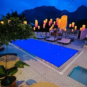  Otel Güler Butık Türkiye